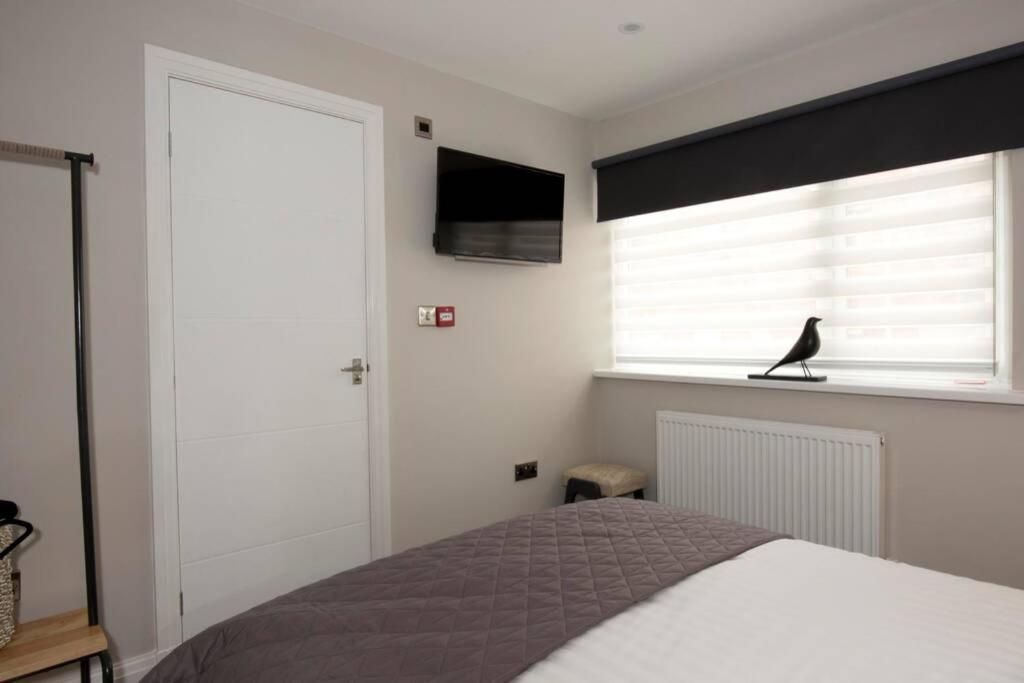 Blackbird Luxury 2 Bed Accommodation Room 7 Blackpool Exterior photo